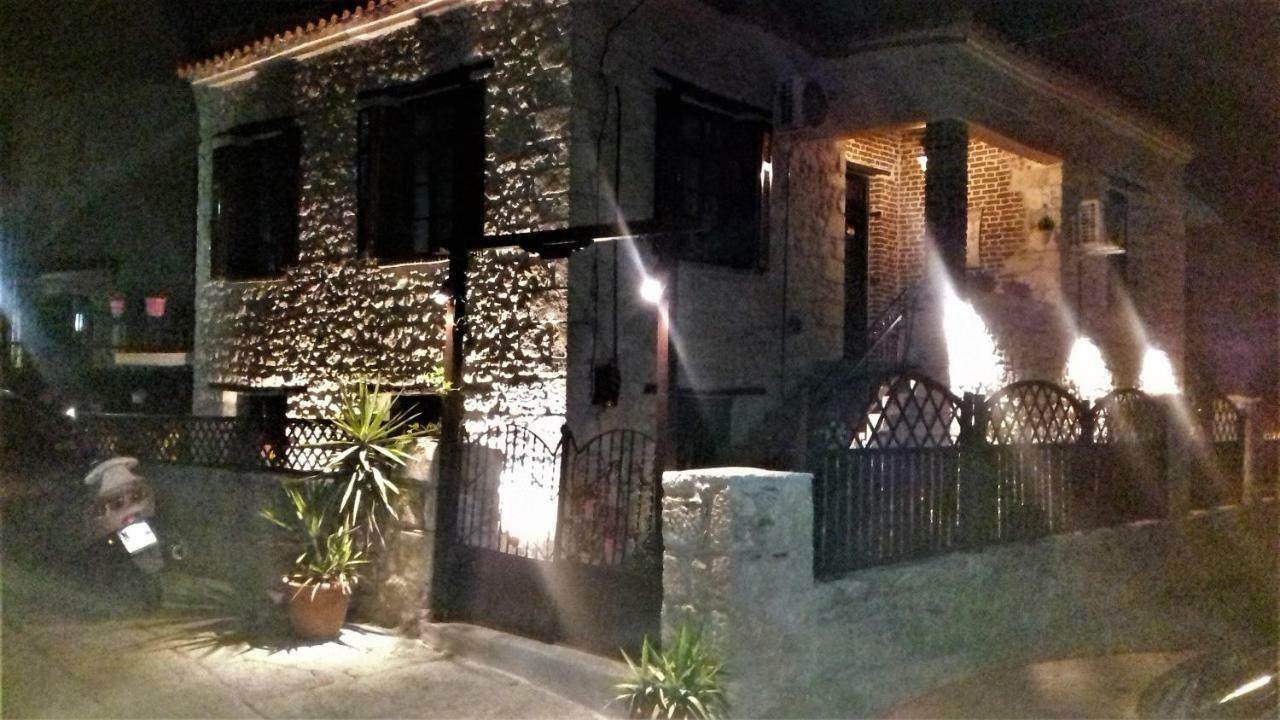 Elisw Apartment Afytos Exterior photo