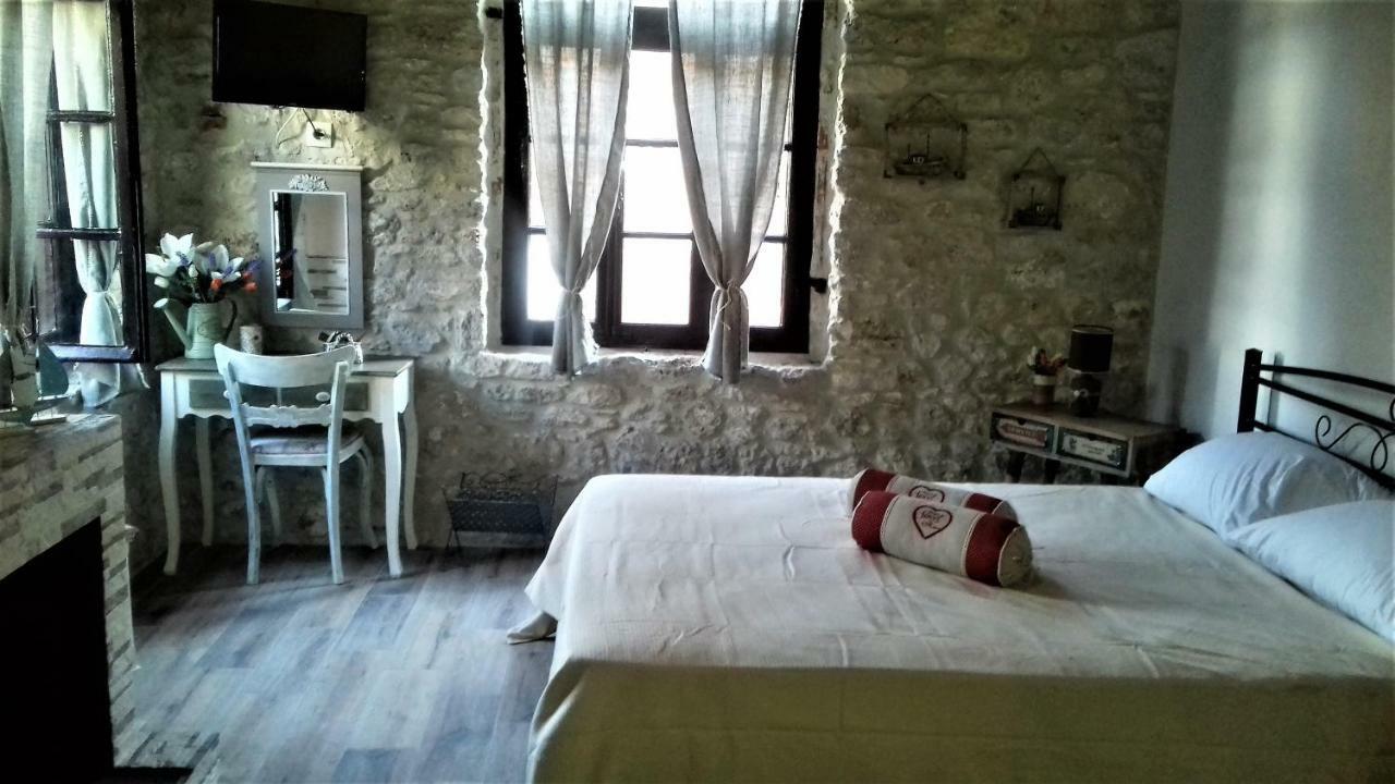 Elisw Apartment Afytos Exterior photo